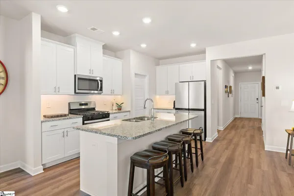 $300,000 | 135 Lavinia Circle, Duncan, SC 29334