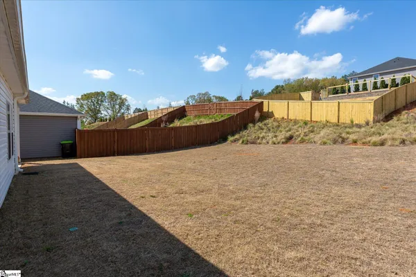 $300,000 | 135 Lavinia Circle, Duncan, SC 29334