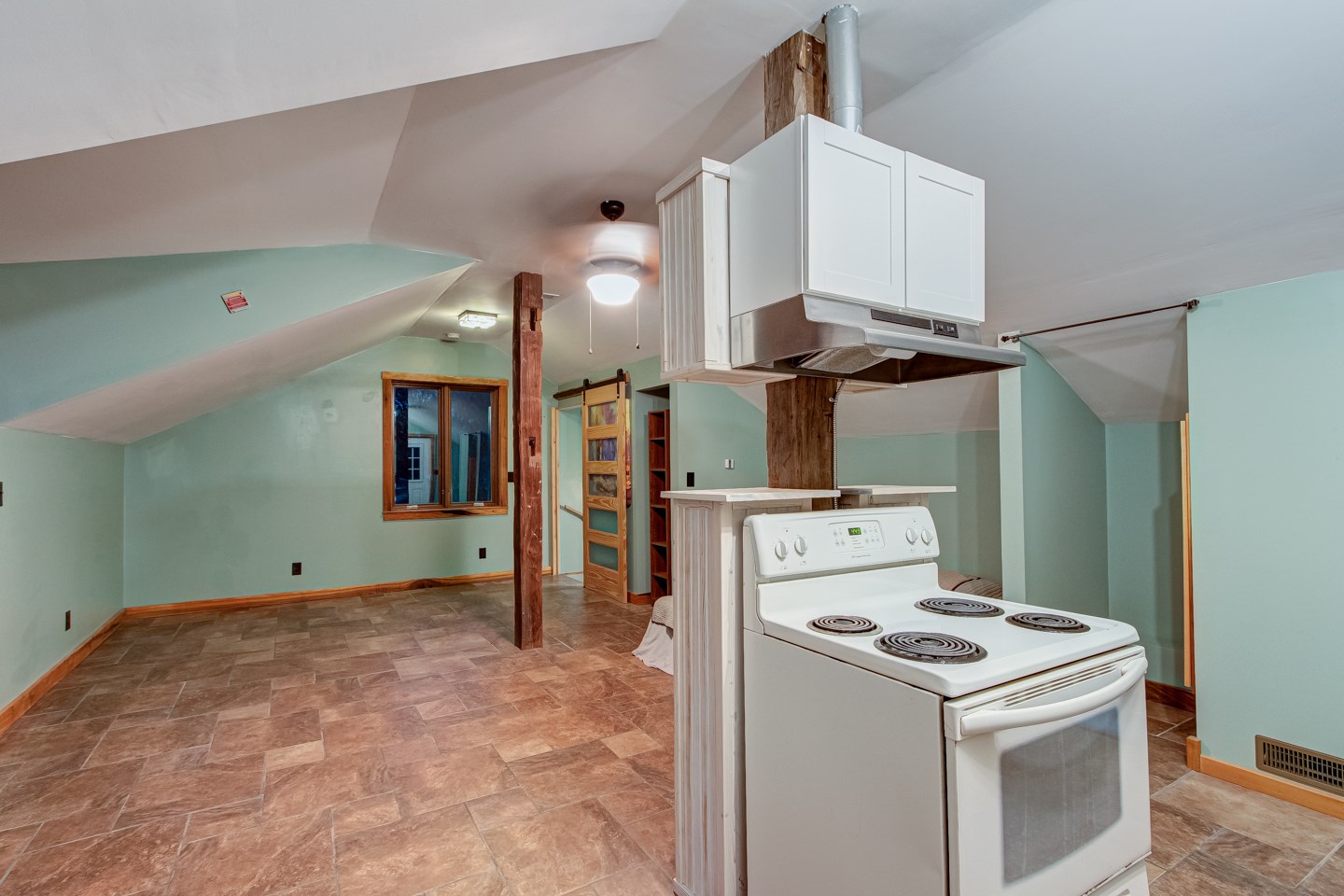 1001 Oliver Road Wadesville, IN 47638 - Photo 19 of 36 Gallery Image 19