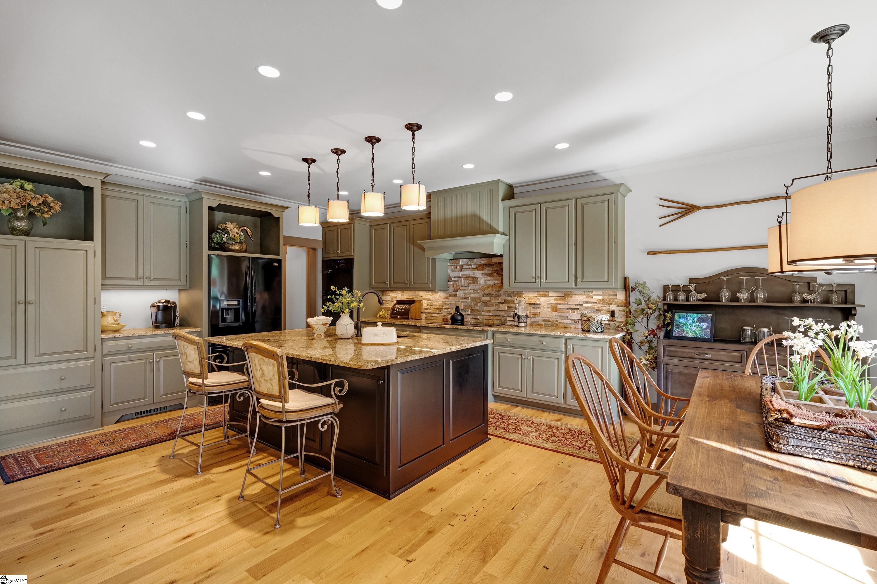 201 Augusta Way Sunset, SC 29685 - Photo 10 of 36