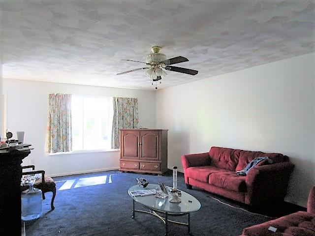 121 Chapelcross Road Vance, SC 29163 - Photo 7 of 16 Family Room