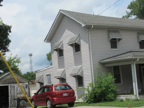 $30,000 | 233 Buena Vista Street, Paris, IL 61944