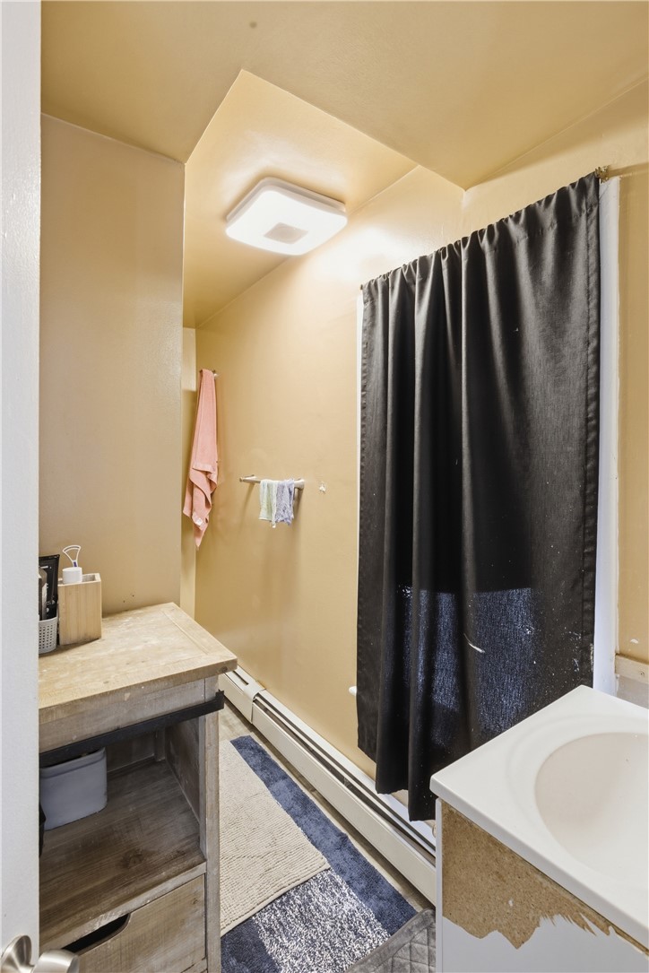 46 Lilac Street Pawtucket, RI 02860 - Photo 11 of 27