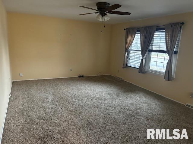 61 Foresters Lane Springfield, IL 62704 - Photo 4 of 20