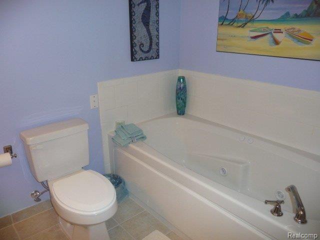 340 Ridgemont Road Grosse Pointe, MI 48236 - Photo 16 of 24 P1010631