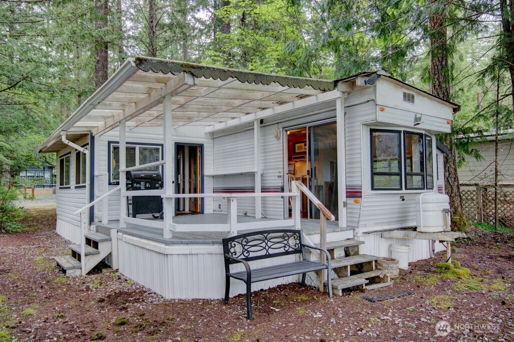 28-6 Riverside Drive Deming, WA 98244 - Photo 1 of 40 Gallery Image 1