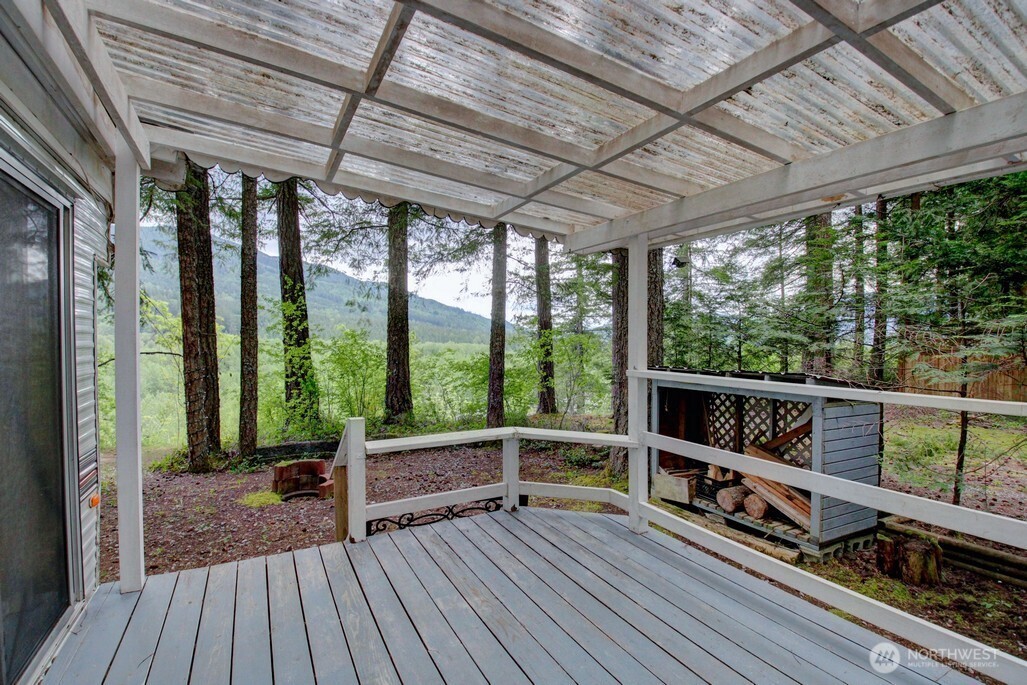 28-6 Riverside Drive Deming, WA 98244 - Photo 6 of 40 Gallery Image 6