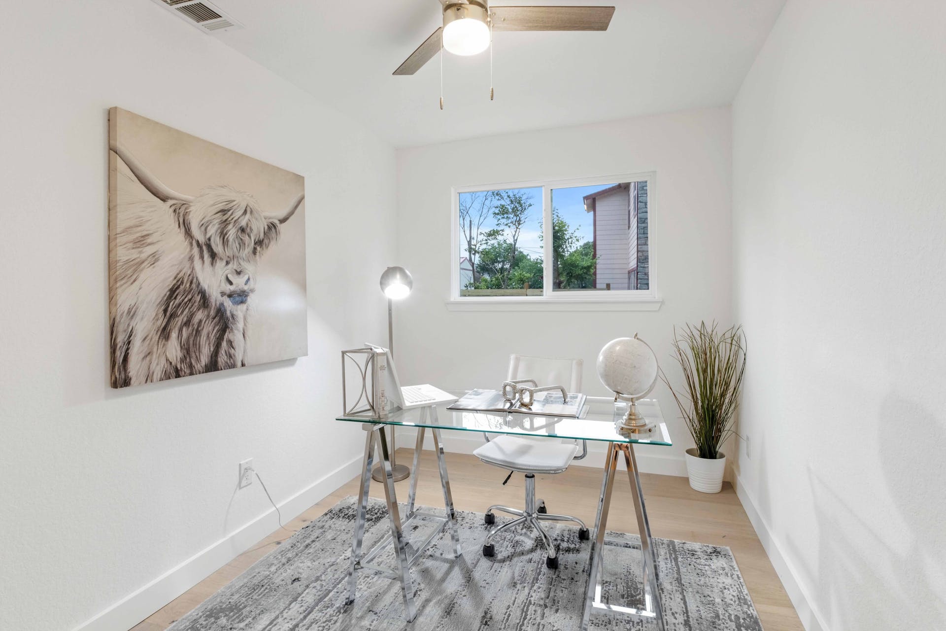 13207 Fencerail Road Manchaca, TX 78652 - Photo 18 of 36 Home office tucked away for silence