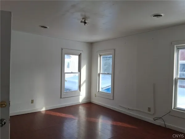 $185,000 | 2 South Avenue, Cortland, NY 13045