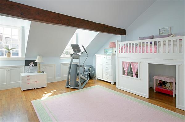 51 Chestnut Street Boston, MA 02108 - Photo 11 of 14 a living room with furniture and a large window