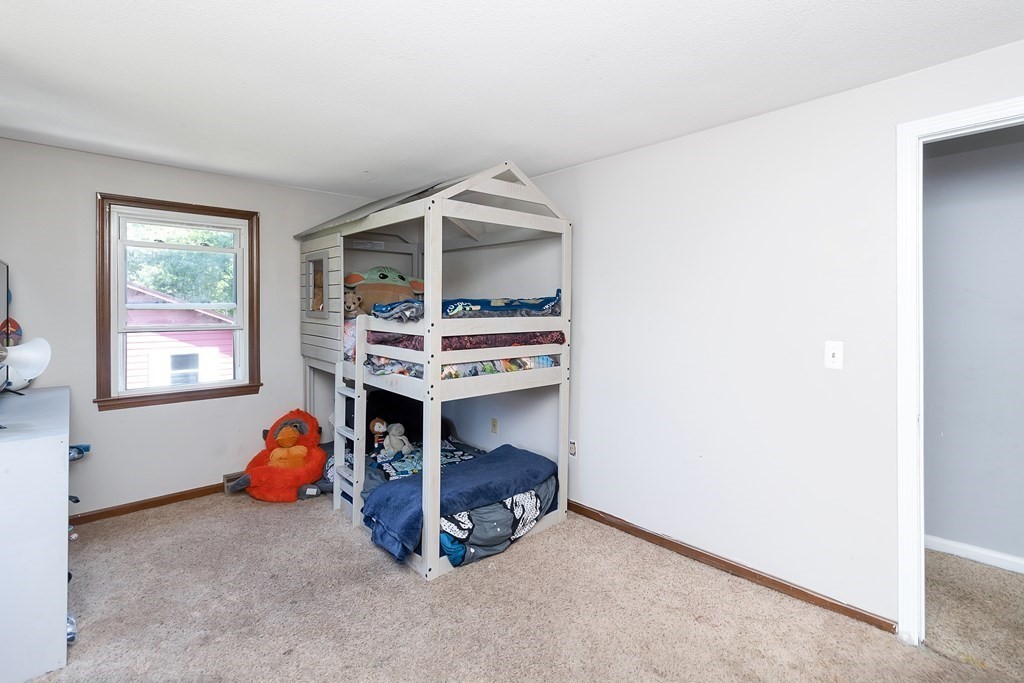 243 Basil Road Chicopee, MA 01020 - Photo 21 of 35 Gallery Image 21