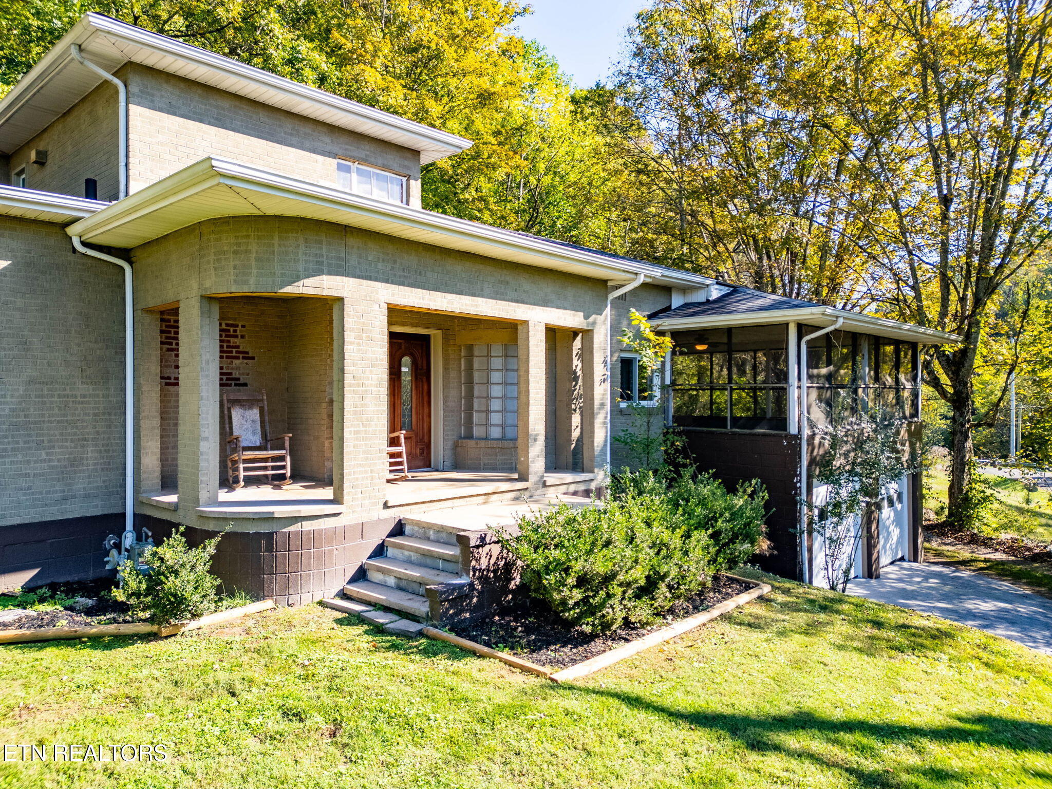 6908 Weaver Road Knoxville, TN 37931 - Photo 2 of 43 2