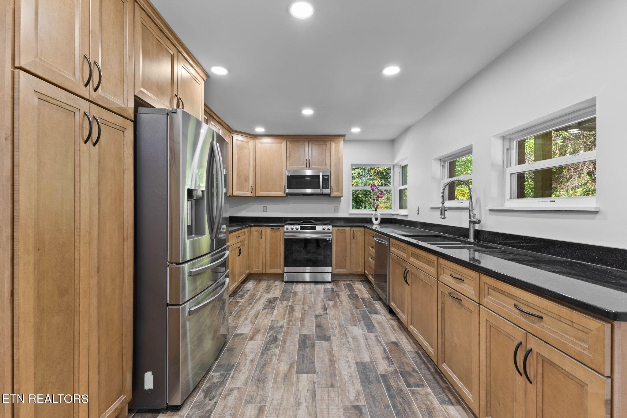 6908 Weaver Road Knoxville, TN 37931 - Photo 22 of 43 24