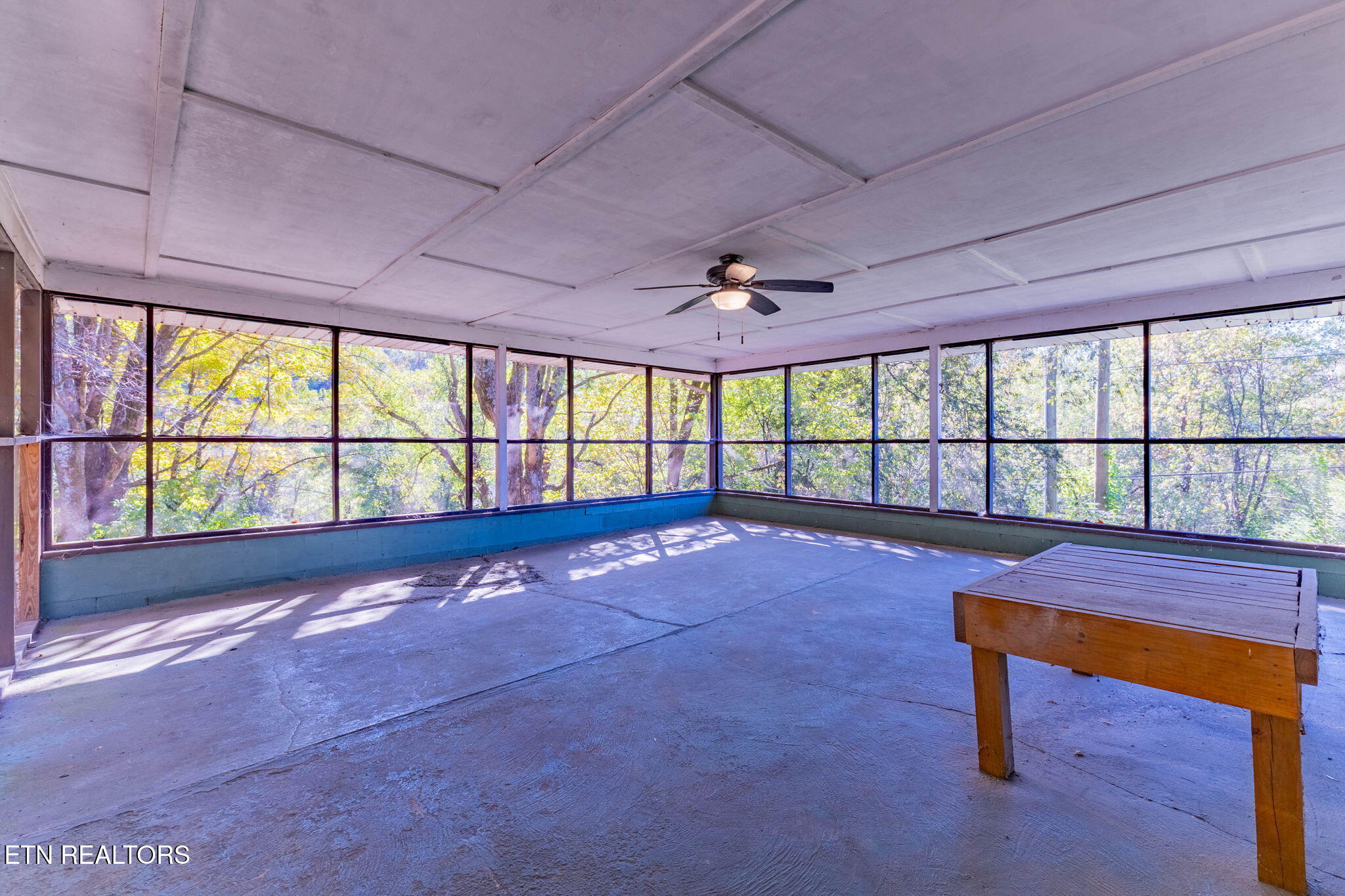 6908 Weaver Road Knoxville, TN 37931 - Photo 34 of 43 38