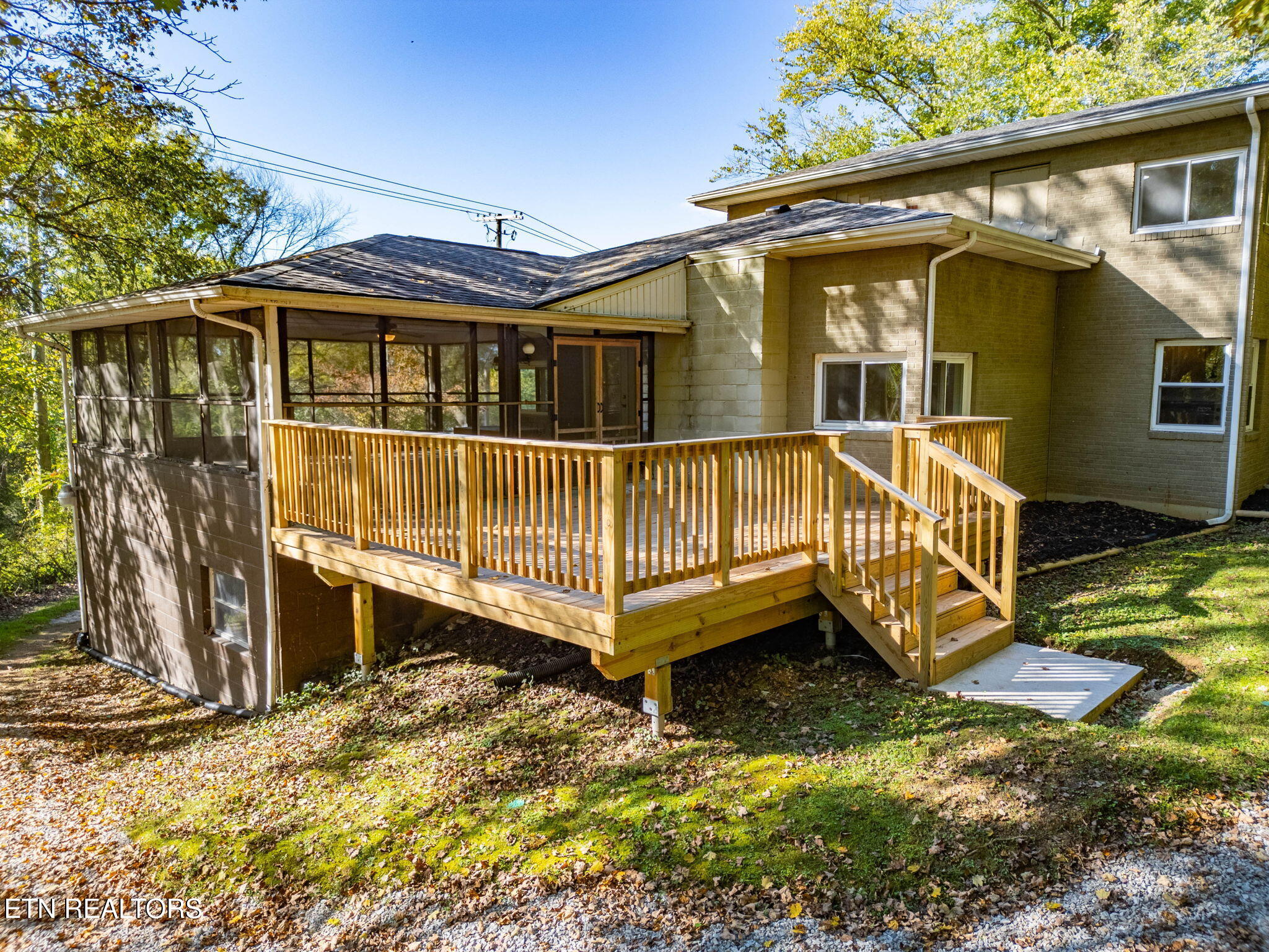 6908 Weaver Road Knoxville, TN 37931 - Photo 41 of 43 45