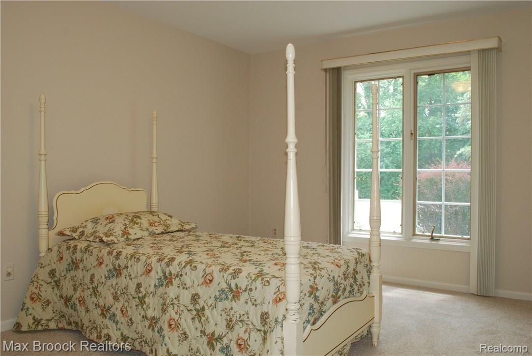500 Overbrook Road Bloomfield Hills, MI 48302 - Photo 17 of 33 DSC_1889.JPG