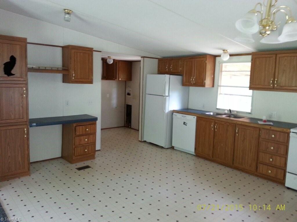291 Quail Ridge Road Summerfield, NC 27358 - Photo 3 of 9 Gallery Image 3