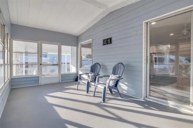 $200,000 | 29250 US Highway 19 North, Unit 537, Clearwater, FL 33761