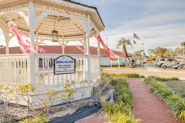 $200,000 | 29250 US Highway 19 North, Unit 537, Clearwater, FL 33761