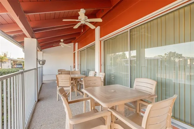 $200,000 | 29250 US Highway 19 North, Unit 537, Clearwater, FL 33761