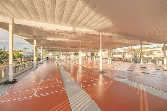 $200,000 | 29250 US Highway 19 North, Unit 537, Clearwater, FL 33761