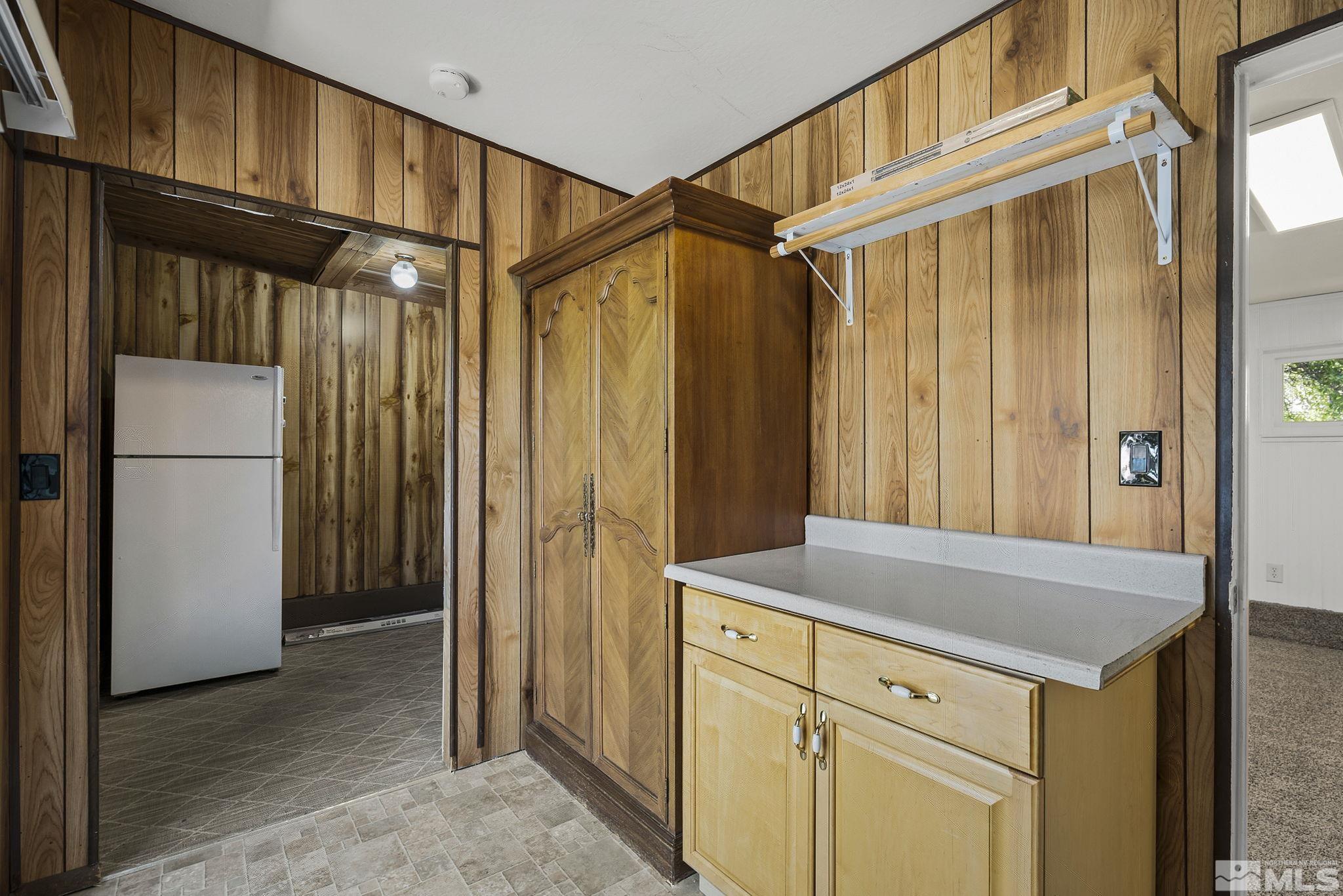 2050 Brisbane Avenue Reno, NV 89503 - Photo 13 of 24