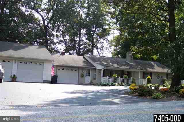 5142 Waltersdorff Road Spring Grove, PA 17362 - Photo 2 of 24