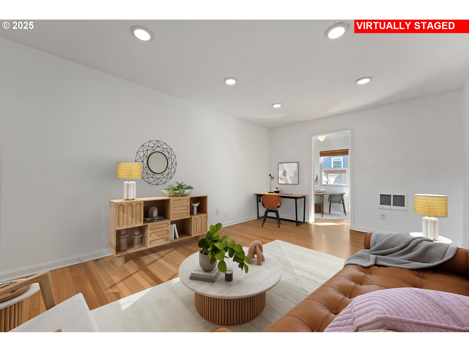 5405 Northeast 10th Avenue, Unit 3 Portland, OR 97211 - Photo 11 of 48 Living Room/Dining Room