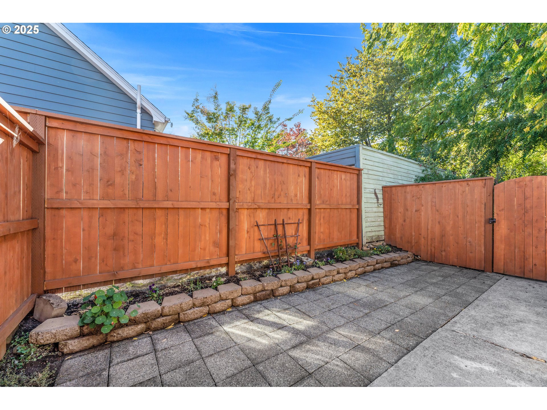5405 Northeast 10th Avenue, Unit 3 Portland, OR 97211 - Photo 46 of 48 Bedroom