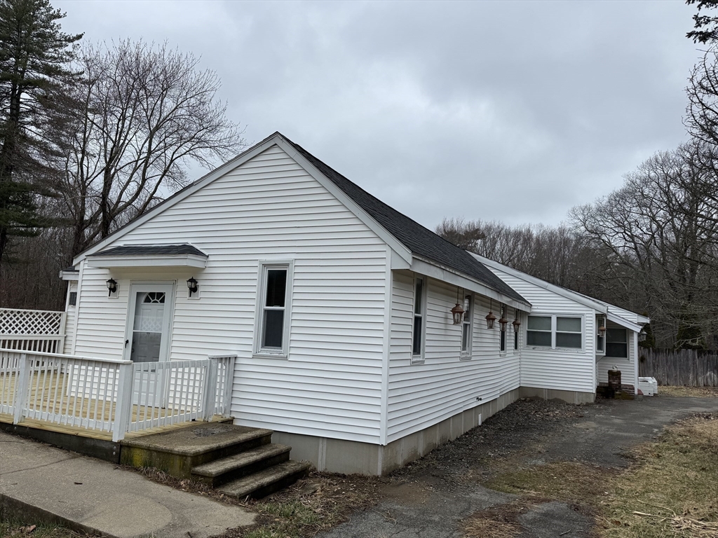 109 Forest Road Salisbury, MA 01952 - Photo 29 of 32