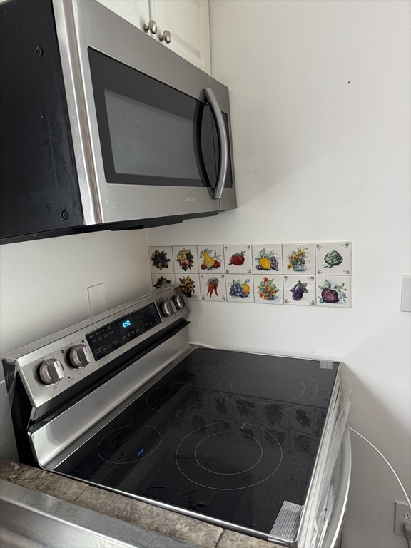 109 Forest Road Salisbury, MA 01952 - Photo 9 of 32