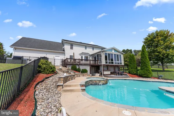 $925,000 | 15092 Rixeyville Lakes Court, Rixeyville, VA 22737