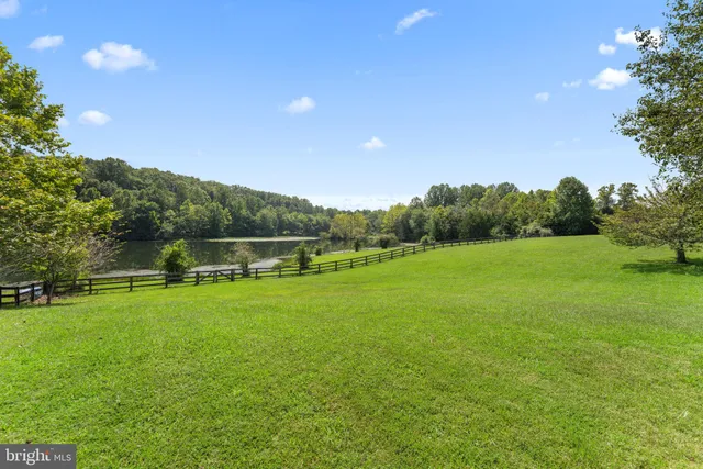 $999,999 | 15092 Rixeyville Lakes Court, Rixeyville, VA 22737