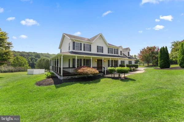 $925,000 | 15092 Rixeyville Lakes Court, Rixeyville, VA 22737