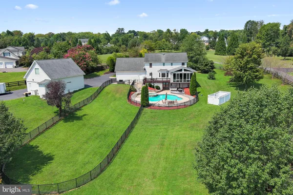 $925,000 | 15092 Rixeyville Lakes Court, Rixeyville, VA 22737