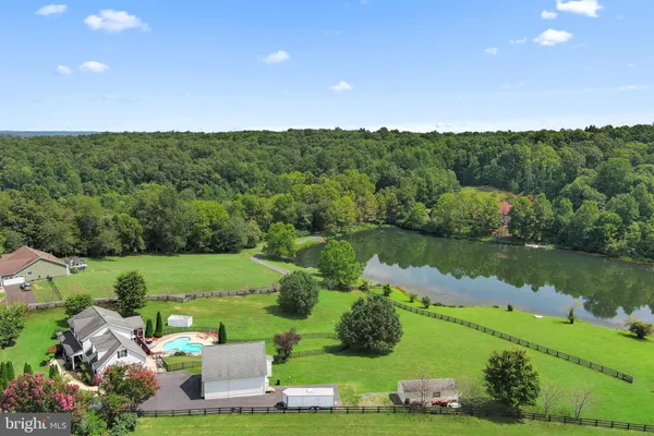 $925,000 | 15092 Rixeyville Lakes Court, Rixeyville, VA 22737