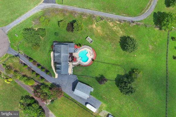 $925,000 | 15092 Rixeyville Lakes Court, Rixeyville, VA 22737