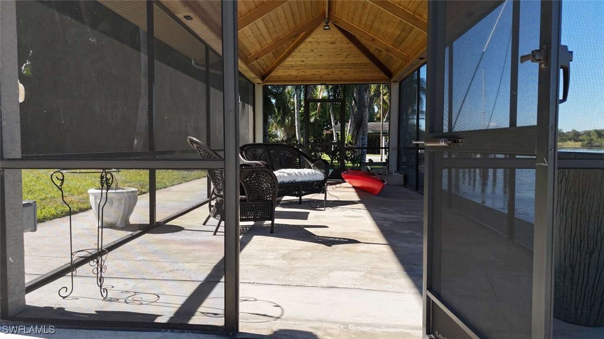 14562 Riverside Drive Fort Myers, FL 33905 - Photo 9 of 50
