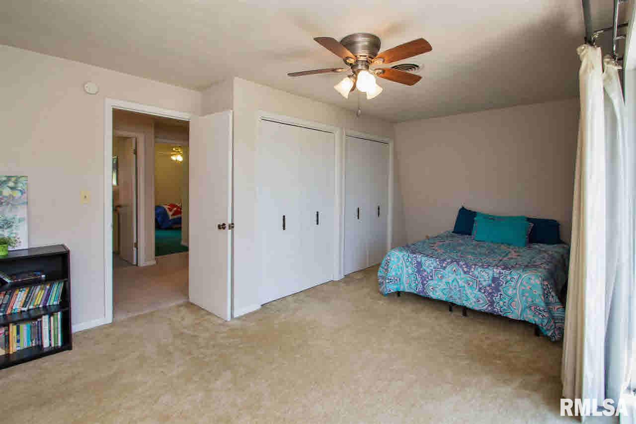 1919 Cleveland Road Colona, IL 61241 - Photo 8 of 19 Gallery Image 8