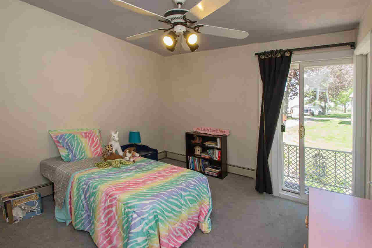 1919 Cleveland Road Colona, IL 61241 - Photo 10 of 19 Gallery Image 10