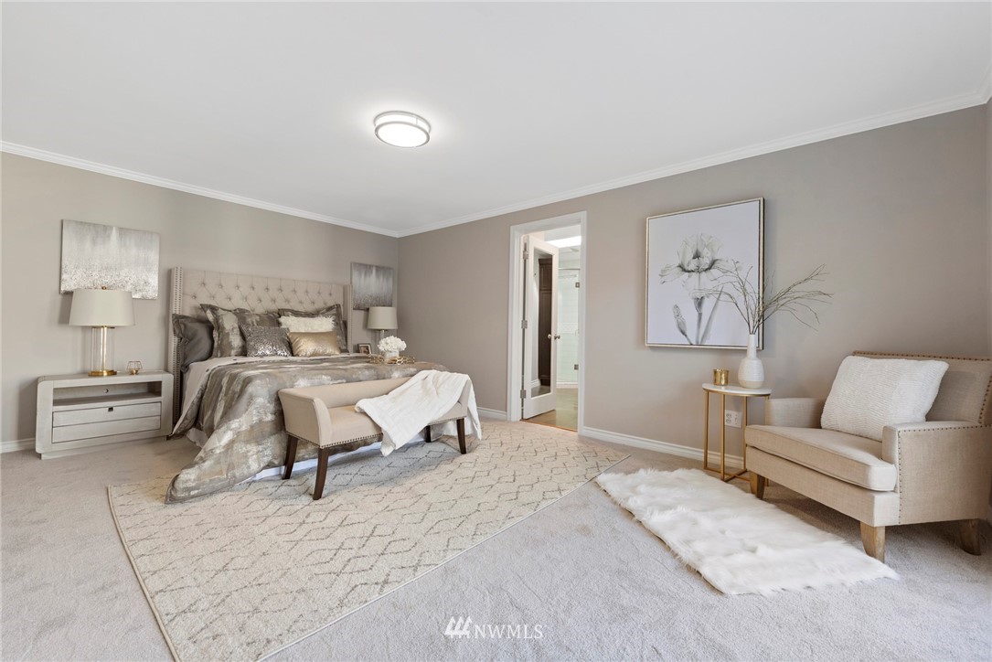 9630 Hilltop Road Bellevue, WA 98004 - Photo 19 of 40 Gallery Image 19