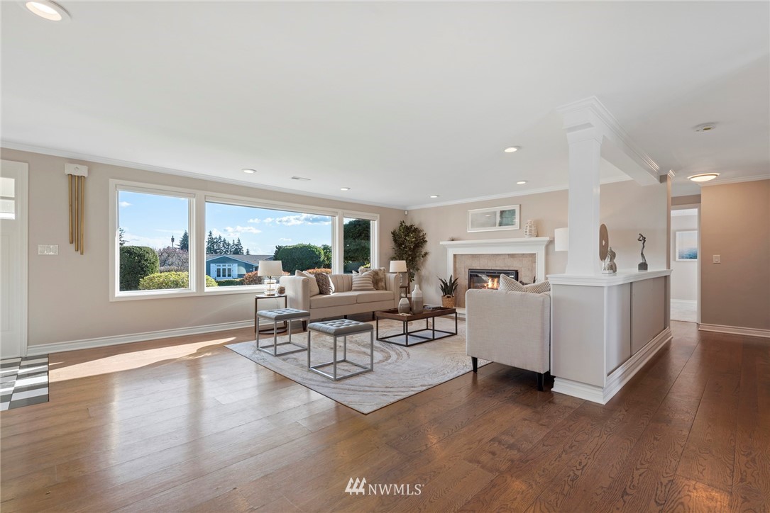 9630 Hilltop Road Bellevue, WA 98004 - Photo 7 of 40 Gallery Image 7