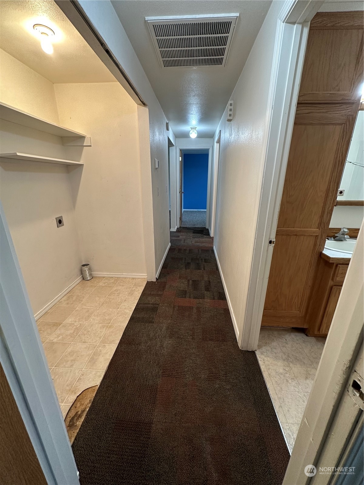 527 North Clark Road Moses Lake, WA 98837 - Photo 17 of 21 Gallery Image 17