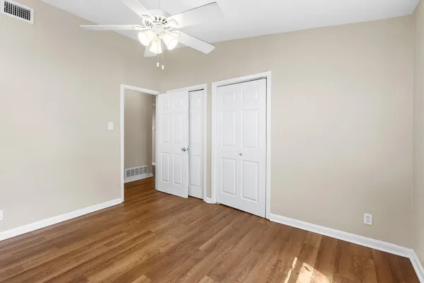 $1,300 | 2710 St Edwards Circle, Unit A, Austin, TX 78704