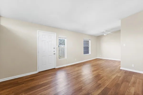 $1,300 | 2710 St Edwards Circle, Unit A, Austin, TX 78704