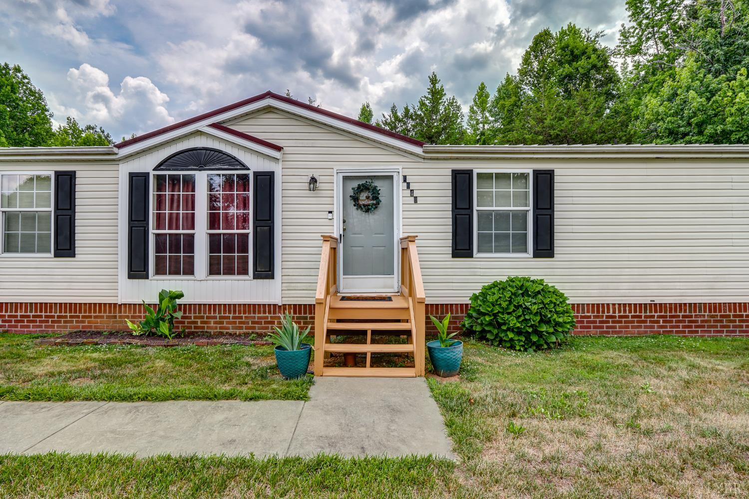 5648 Moons Road Long Island, VA 24569 - Photo 4 of 43