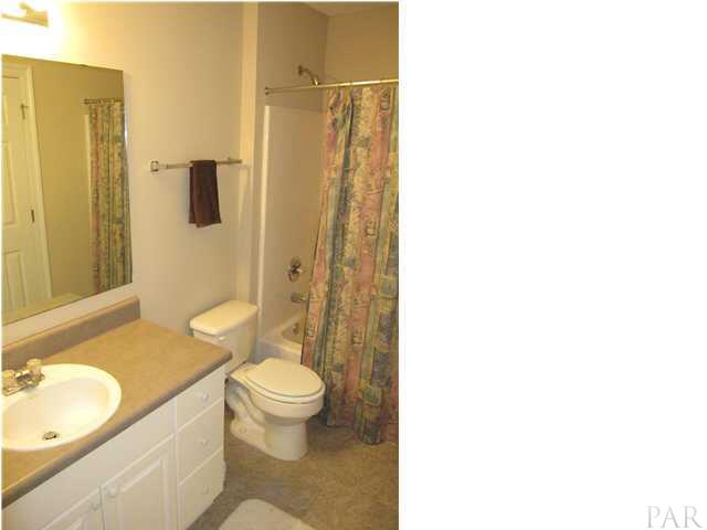 3077 Red Fern Road Cantonment, FL 32533 - Photo 21 of 25 Full bath in hallway.