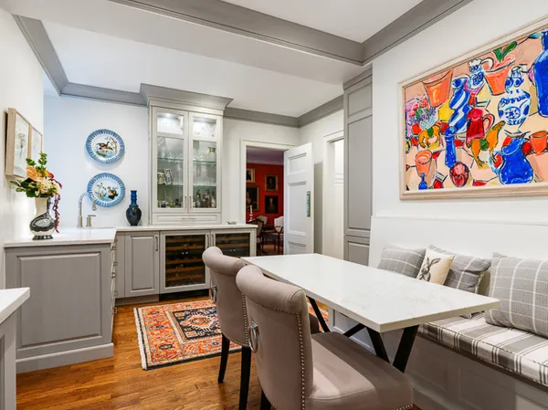 $1,350,000 | 232 East Walton Place, Unit 5E, Chicago, IL 60611