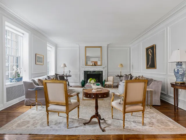 $1,350,000 | 232 East Walton Place, Unit 5E, Chicago, IL 60611