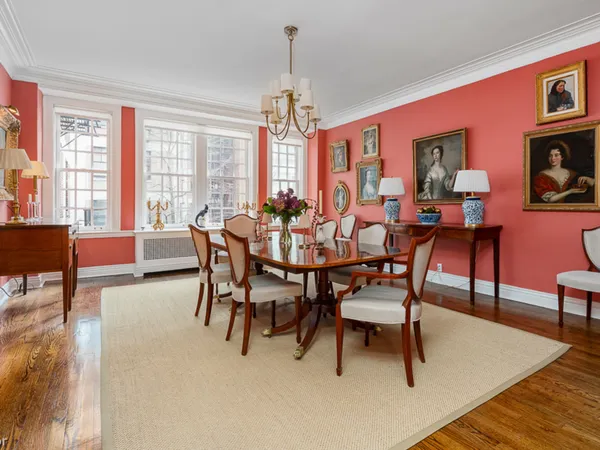 $1,350,000 | 232 East Walton Place, Unit 5E, Chicago, IL 60611